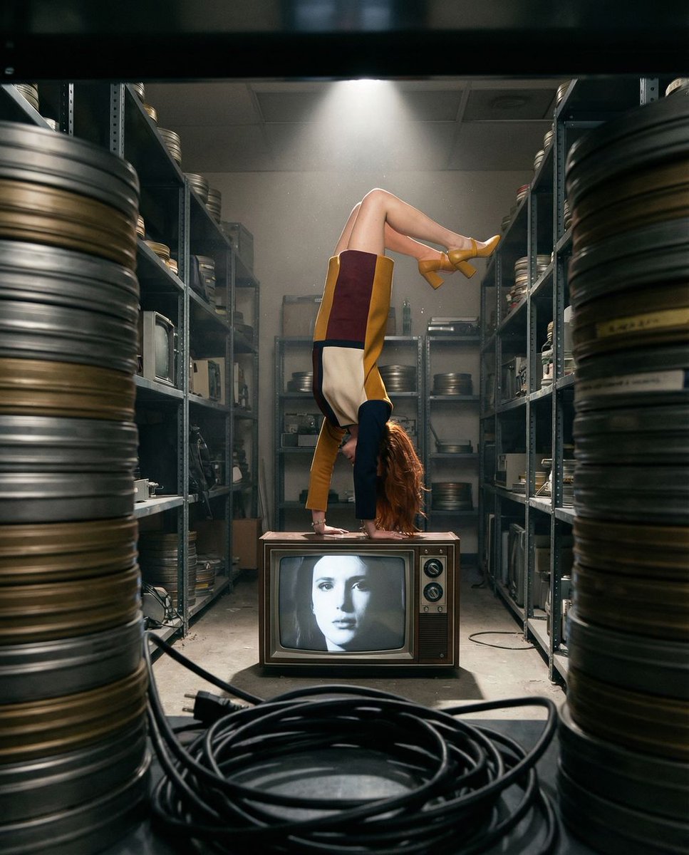 The Inverted Gaze of the Reluctant Broadcast, 图片 2