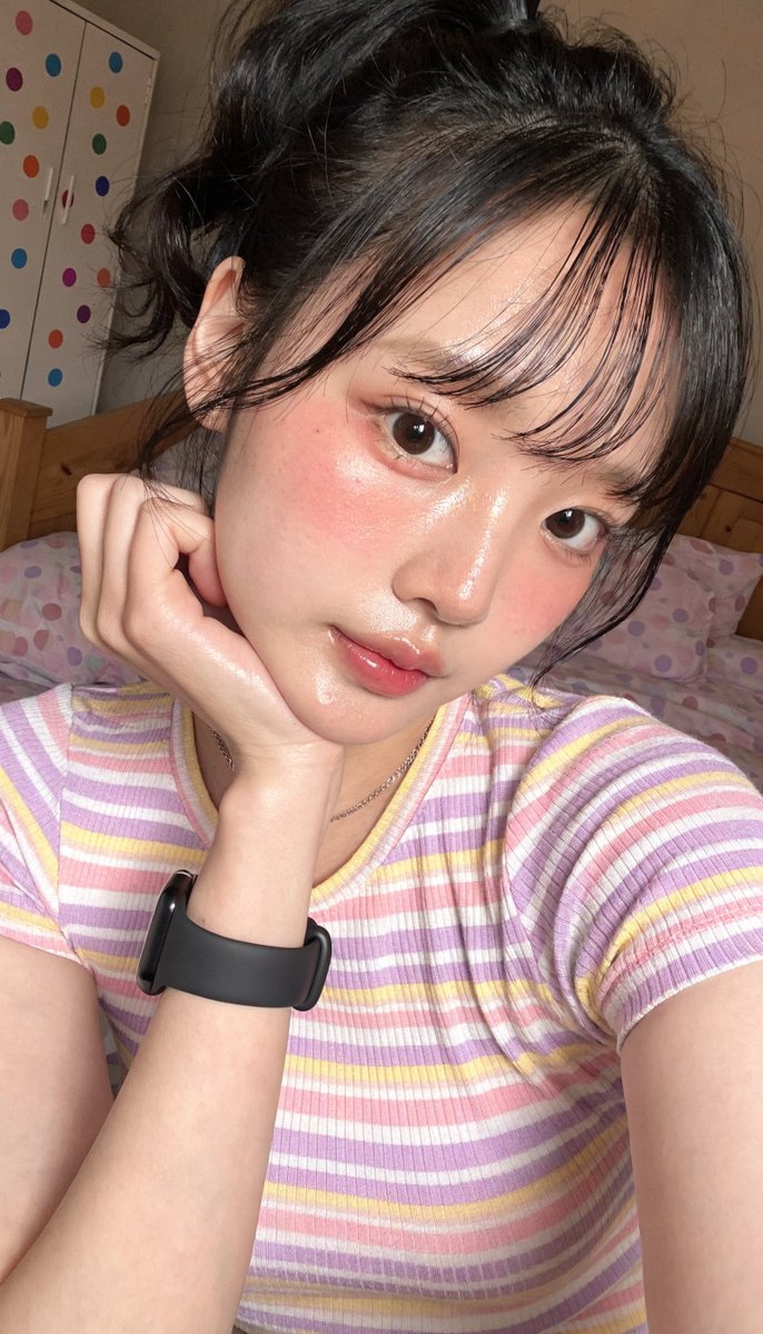 [Recraft V4.1 提示词] ar 9:16 Pro, 图片 1