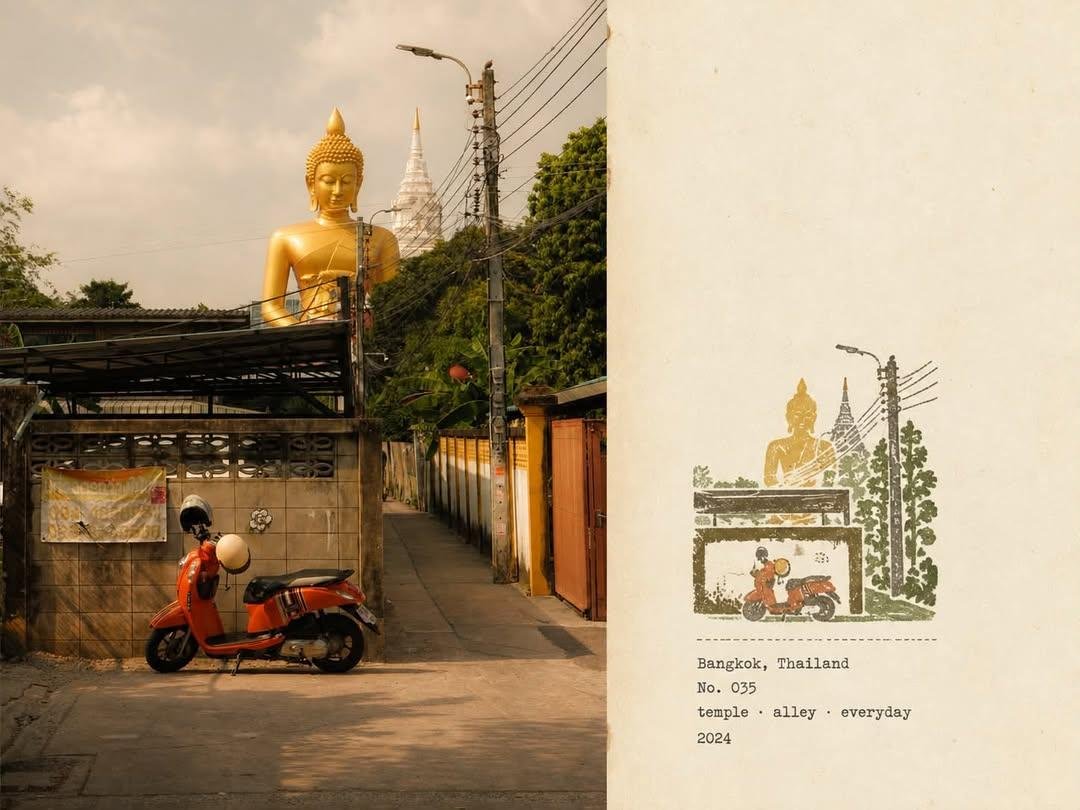 创作一个高级复古旅行日志编辑页面，竖向4:5比例，左侧呈现一张温暖的纪实风格摄影照片：曼谷一条安静的街区街道，宏伟的金色佛像在朴素的建筑后方升…, 图片 2